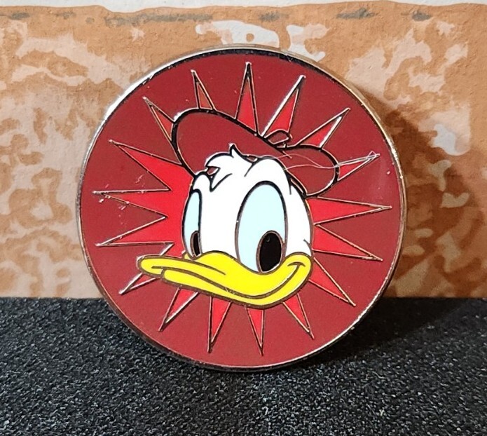 Disney Pin Trading Magical Mystery Series 6 Donald Duck Enamel Pin 