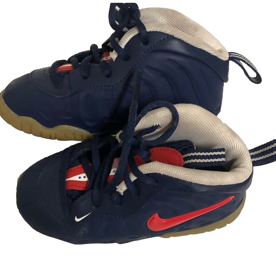 Toddler Boys Nike Shoes Size 6C Navy Blue And Red Sneakers