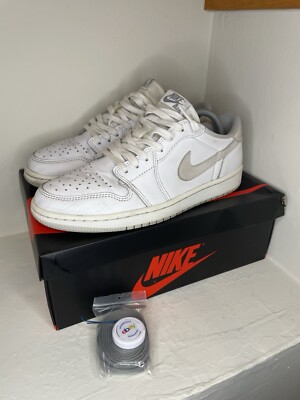 2021 Nike Air Jordan 1 Low OG Neutral Gray White Size 8.5 OG Box and Extra Laces