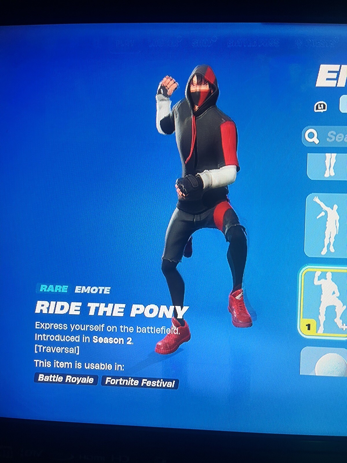 fn acc Ikonik Skins+Exclusive Emotes And 59 Skins (please read