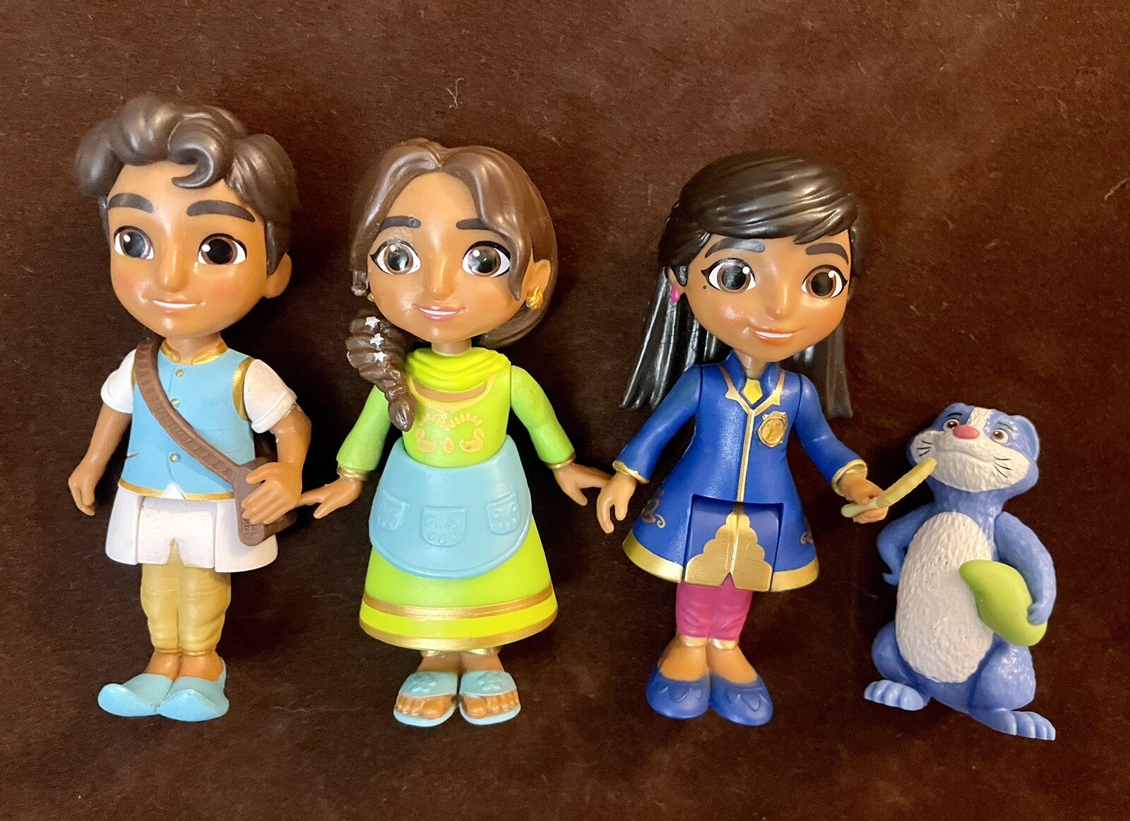Disney’s junior Mira royal detective Figurines, Color Changing