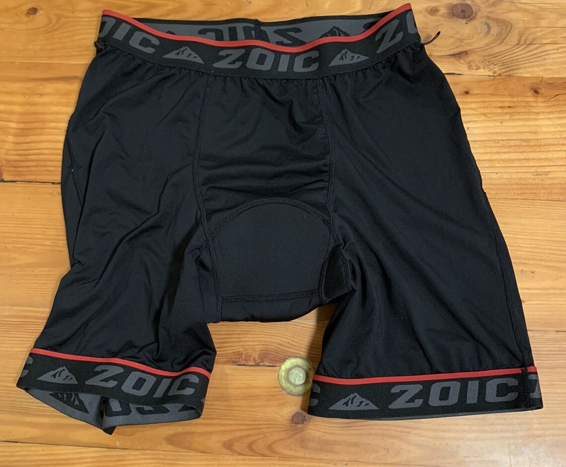 Zoic Mountain Bike Shorts Mens Large Black Poly Spandex Padded Biker