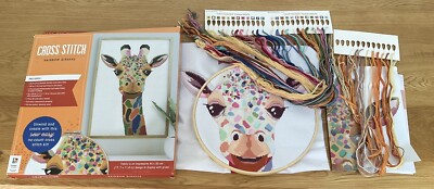 Craftmaker Regenbogen Giraffe Kreuzstich Set Komplettgröße 45x30cm