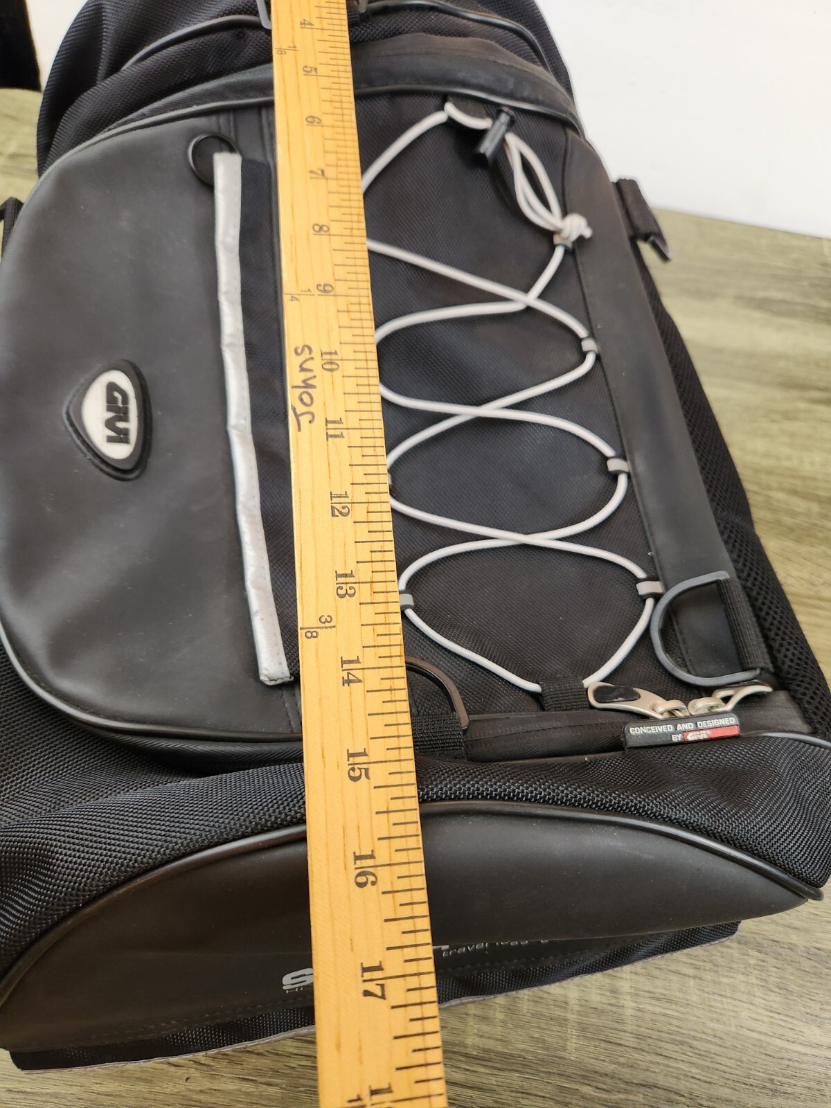 Givi Motorcycle Tank Bag Silver Bag Hi Performance Luggage Motoplanetary Black