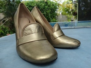 aldo gold loafers