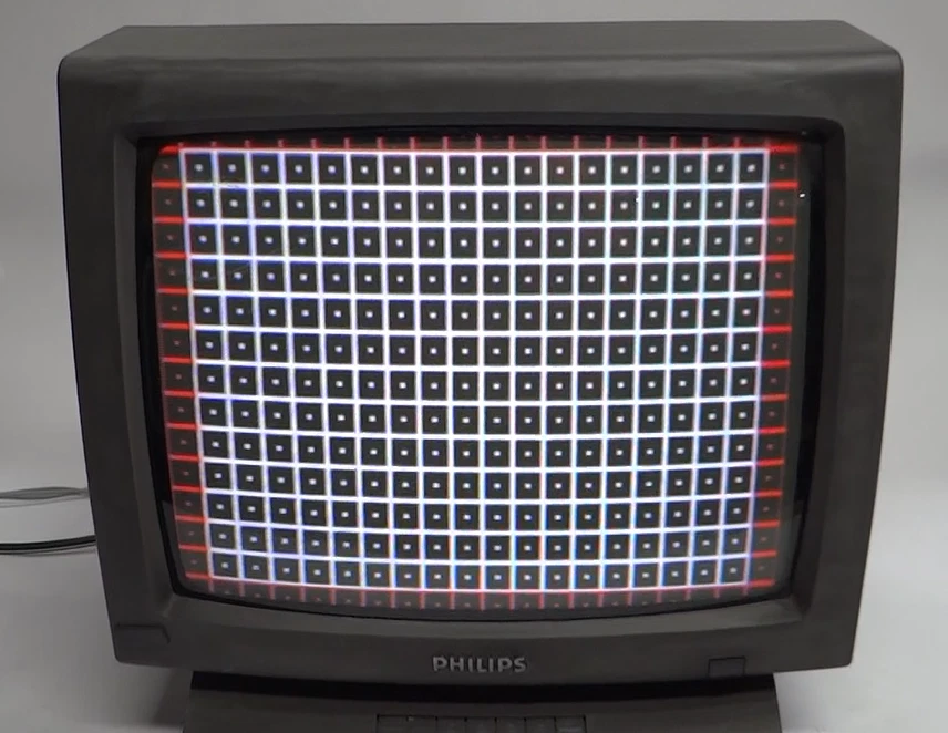 Phillips 13” CRT-TV Retro Gaming 3R200 C101 - Image 2 of 4