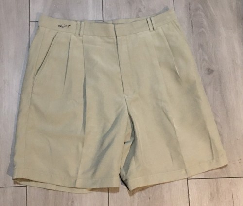 Pleated Golf Shorts 