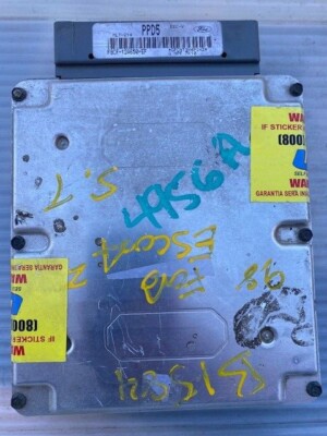 USED OEM 1998 FORD ESCORT F8CF-12A650-EF ENGINE COMPUTER