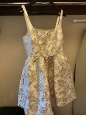 Antonio Melani Ivory/Gold Floral Jacquard Sweetheart Strappy Dress 4 92871DR1023