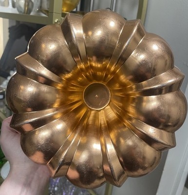 Vintage Copper Bundt Ring Cake Mold Pan wall hanging