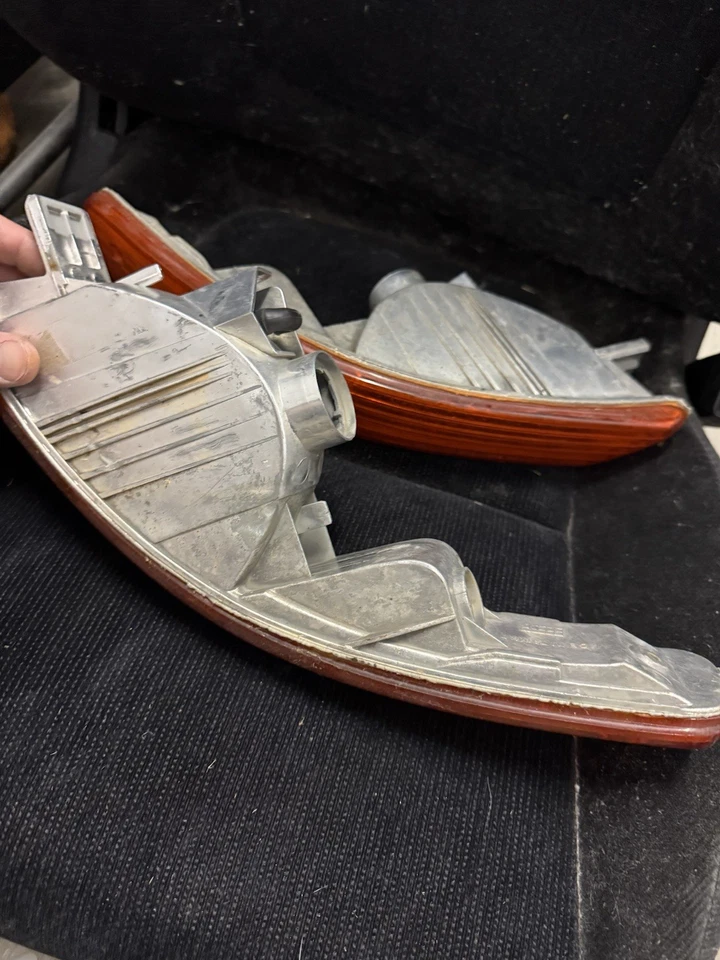 Par de luces de señalización delanteras para conductor y pasajero Acura Integra 1994-1997 Foto 2 de 3