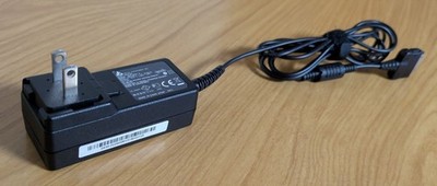 Cintiq13HD 用3in1ケーブル&ATJ-A328+ADP-30VH A Wacom ADP-30VH AC Adapter for Cintiq 13HD DTK-1300, DTK-1301, DTH