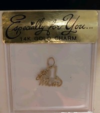 14K Yellow Gold Charm Pendent 1 Mom