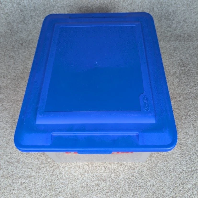 Sterilite Storage Box Container Blue Lid Finances Label Office Organization - Image 2 of 4