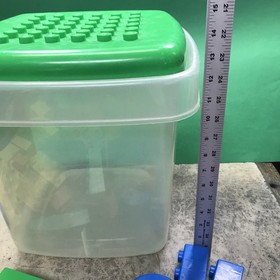 Lego Duplo Quatro 5357 Bucket - Large Chunky Bricks Compete W/Container Tub