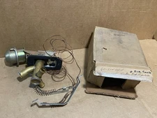 Ford C0LF-18502-C A/C Heater Temperature Control  Valve - 1960 Continental - NOS