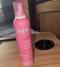 Cake The Big Wig Volumizing Thickening Hair M...