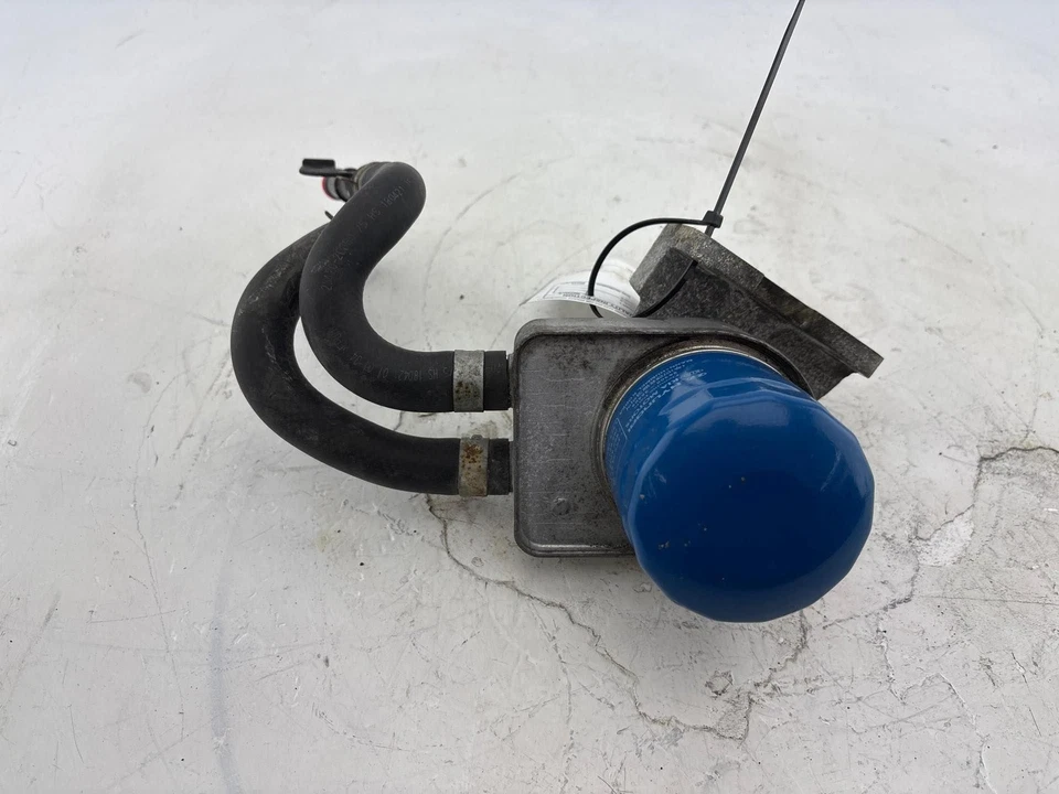 Enfriador de aceite de motor Kia Sorento 2017-2020 con filtro de aceite OEM Foto 3 de 4