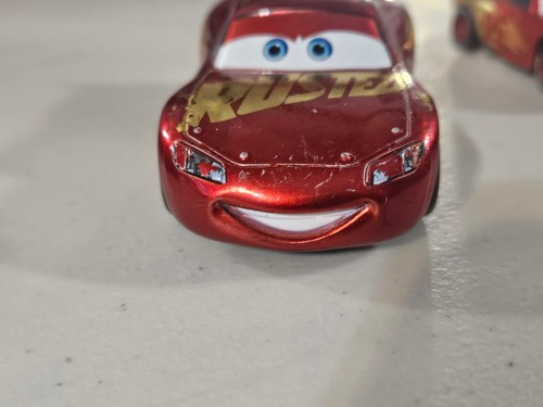 Pixar Disney Lewis Hamilton & Lightning McQueen 1:43 Pullback & 1:55 4 Cars - Picture 8 of 15