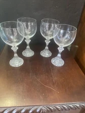 4 Mikasa "The Ritz" Contemporary Fluted Wine Glasses Goblets Glass Set