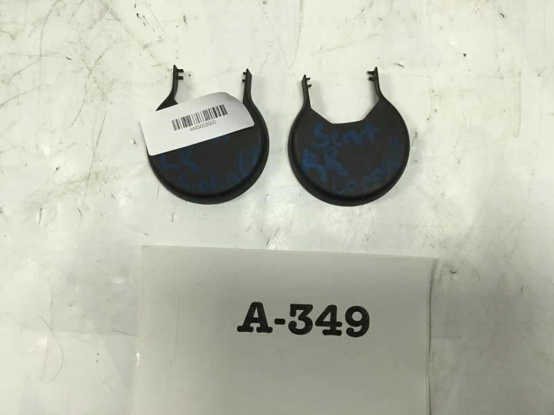 Chevrolet Cobalt LT 2005 cupé asiento trasero derecho/izquierdo perno tuerca tapa cubierta moldura Foto 3 de 4