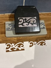 EK Success Craft Card Punch Cutter Print Border Edge - 2 In 1 Punch (L5)B20)