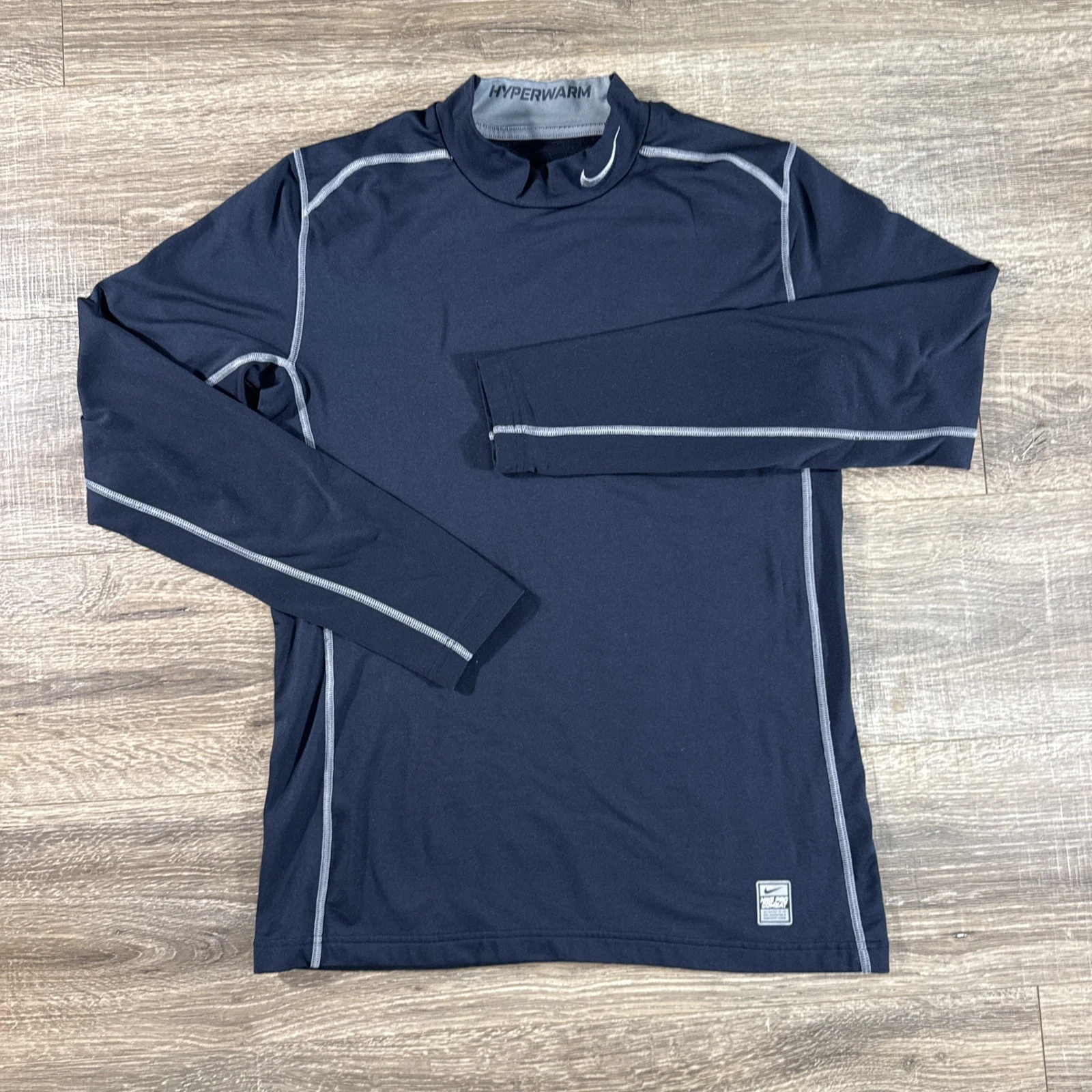 Nike Mens Shirt Medium Black Pro Combat Hyperwarm performance Blade Running Gym