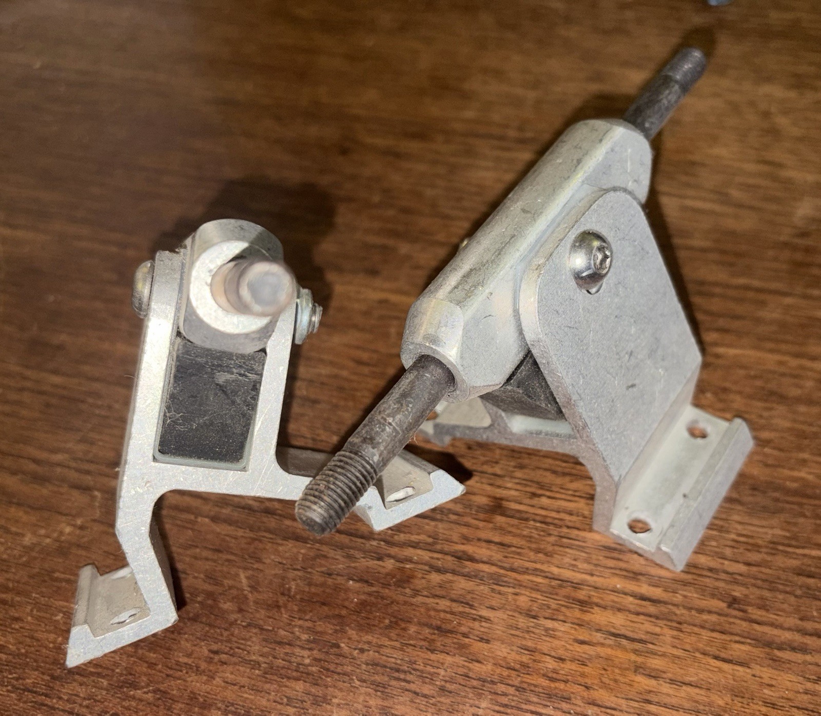 New Skateboard Trucks