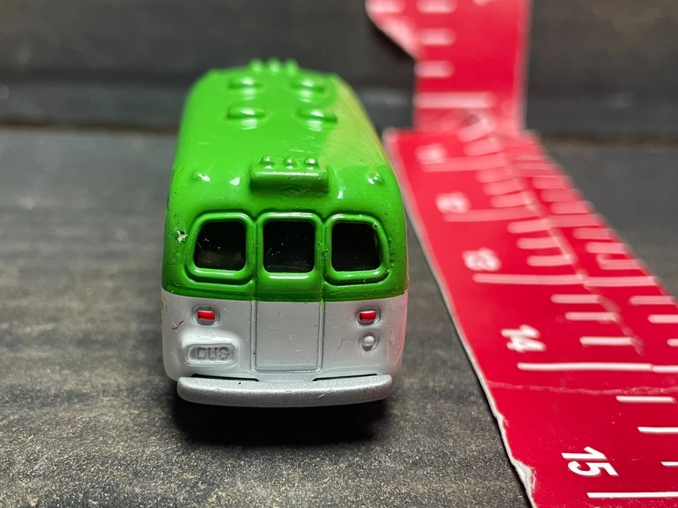 Tomica Isuzu Bonnet Bus, event model Tomica Expo. Green White fine cond - Image 4 of 4