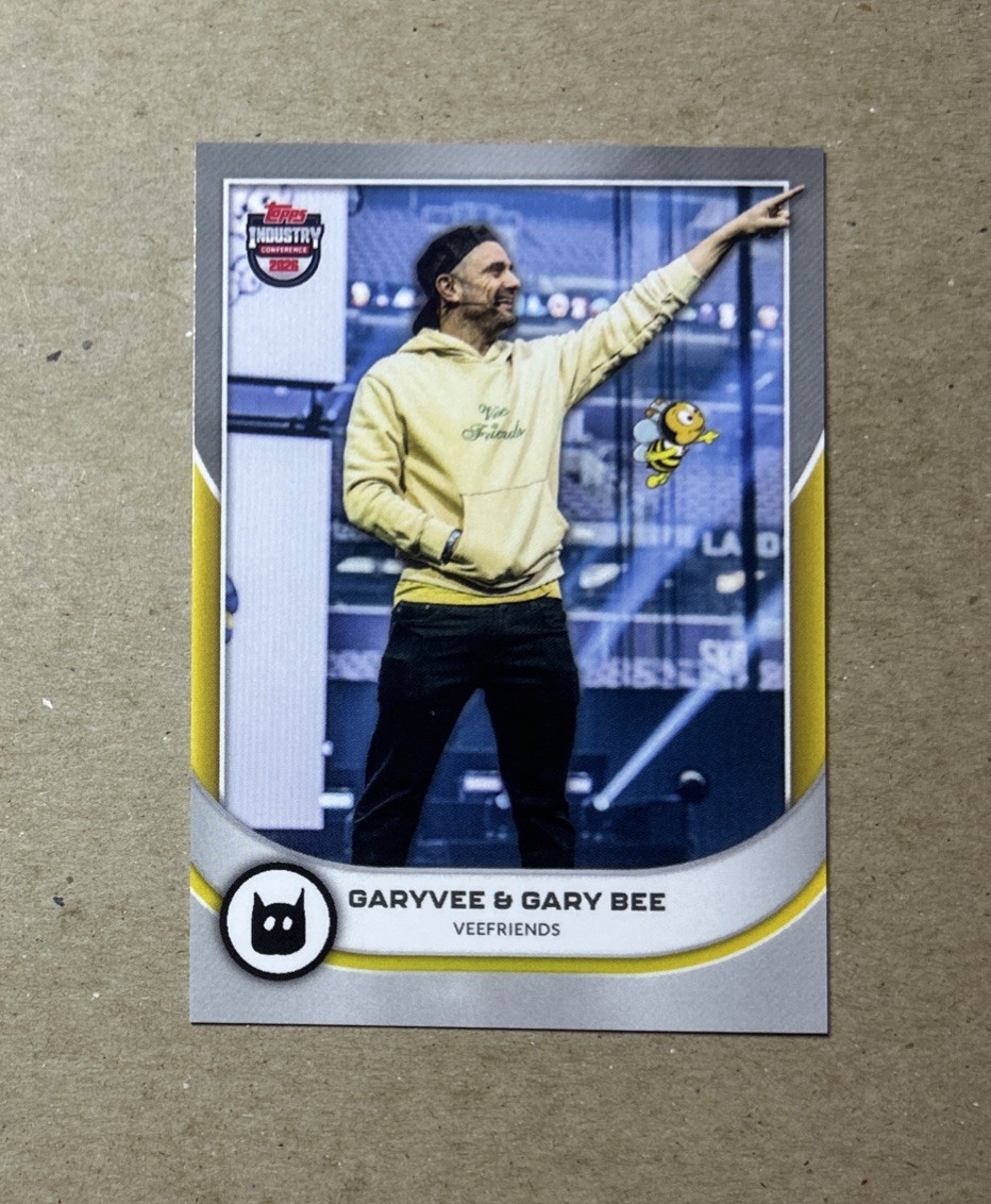 2026 Topps Industry Conference VeeFriends Garyvee & Gary Bee Card