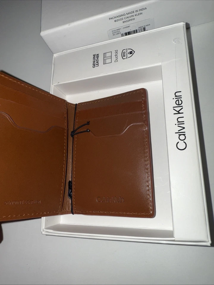 Calvin Klein Men's Tan Leather Slim Bifold Wallet  NWT - Image 2 of 2