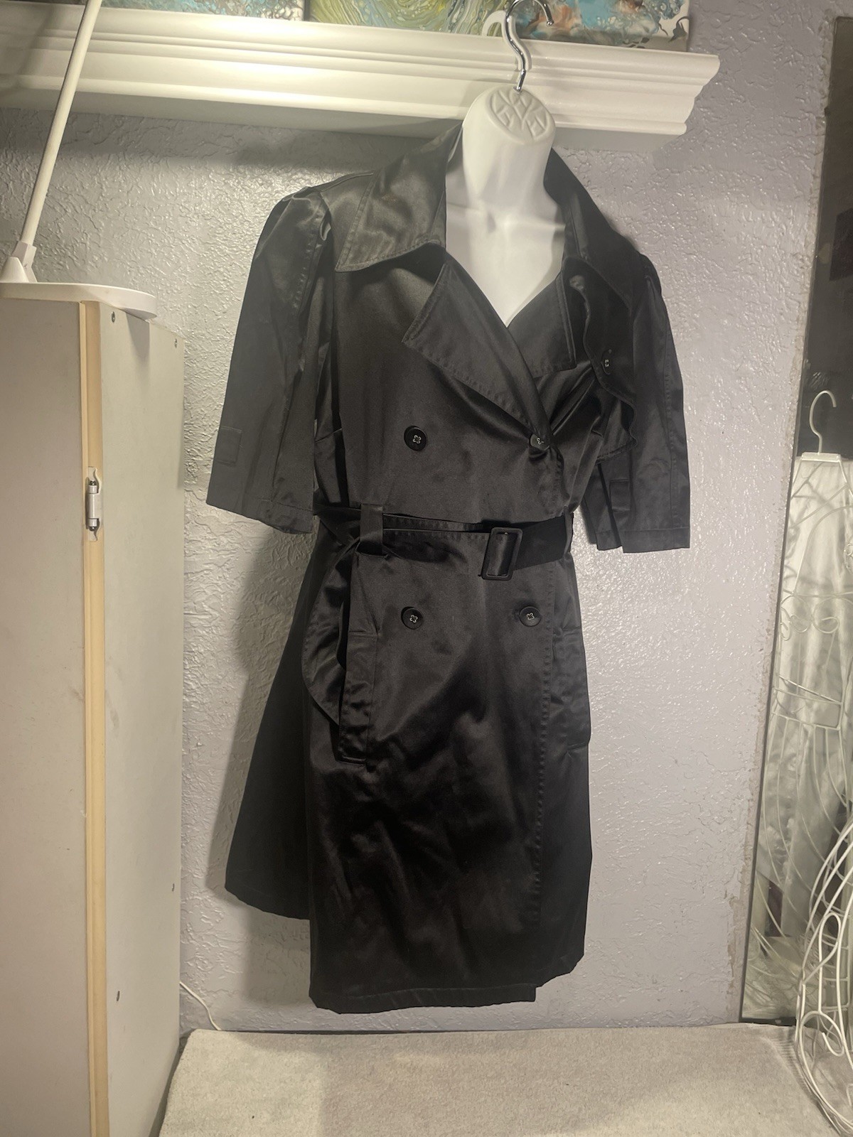 Elle Satin Black Belted Trench Coat Size Medium Button Front Pockets Vintage EUC