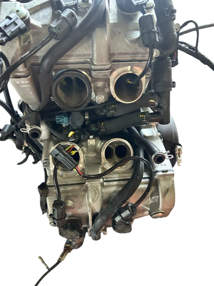 Motor ABS de fábrica 2024 Aprilia Tuono V4 1100 Foto 3 de 4