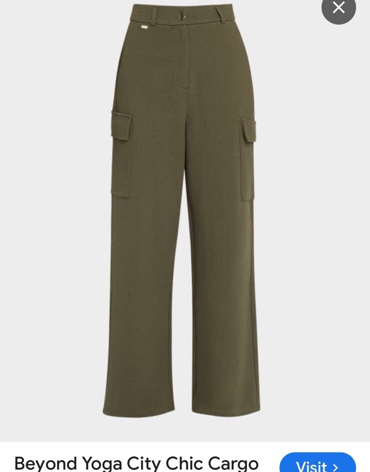 Beyond Yoga Palm Leaf Green Night City Chic Wide Leg Cargo Pants Sz M NWT