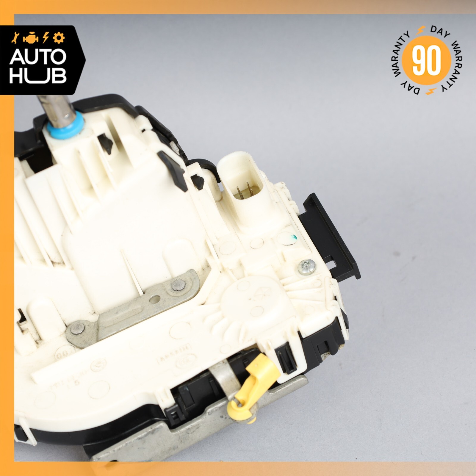Maserati Ghibli Quattroporte Front Left Side Door Lock Latch Actuator OEM 51k