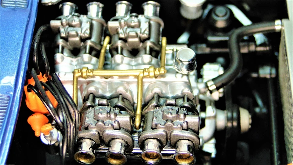 Chevrolet Corvette Race Car1 18Chevy12Stingray24Custom Built1963Metal57Model55 - Image 2 of 4