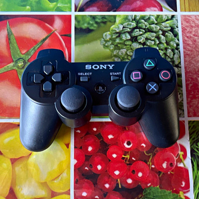 Sony DualShock 3 Black Wireless 3rd-Party PS3 Controller + Charging Cable