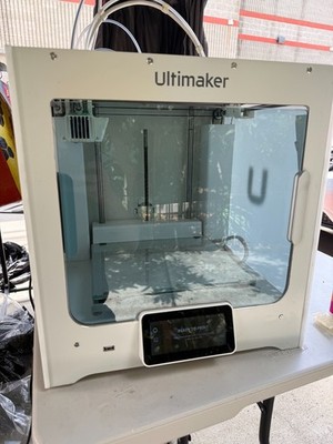 Ultimaker S3 3D Printer