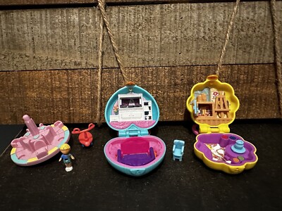 2-Polly Pocket Mini Compacts, Merry-Go-Round, 1 Figure, Scooter 2018