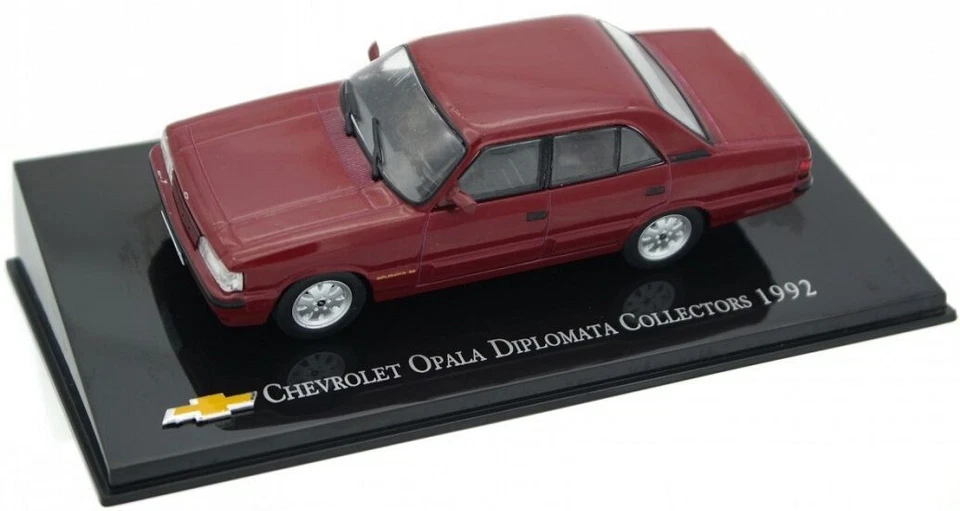 Chevrolet Opala Diplomata Collector 1992 Voiture Collection IXO Rouge Métal 1/43 - Image 3 of 4