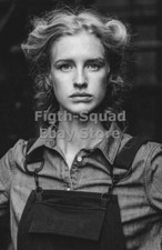 Picture Photo photo of a WWII woman 6149