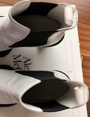 New Alexander McQueen White Leather Thread Chealsea Boot Size 42EU/9US Alexander McQueen | Shoes | New Alexander Mcqueen White  main image 4