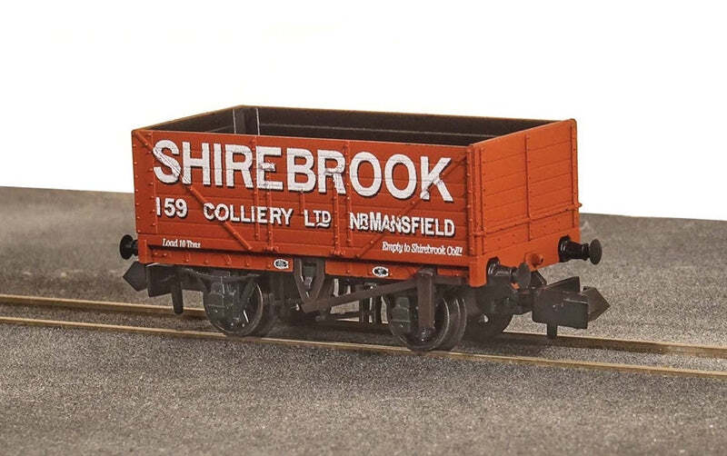 Peco NR7007P N Gauge 7 Plank Open Wagon Shirebrook