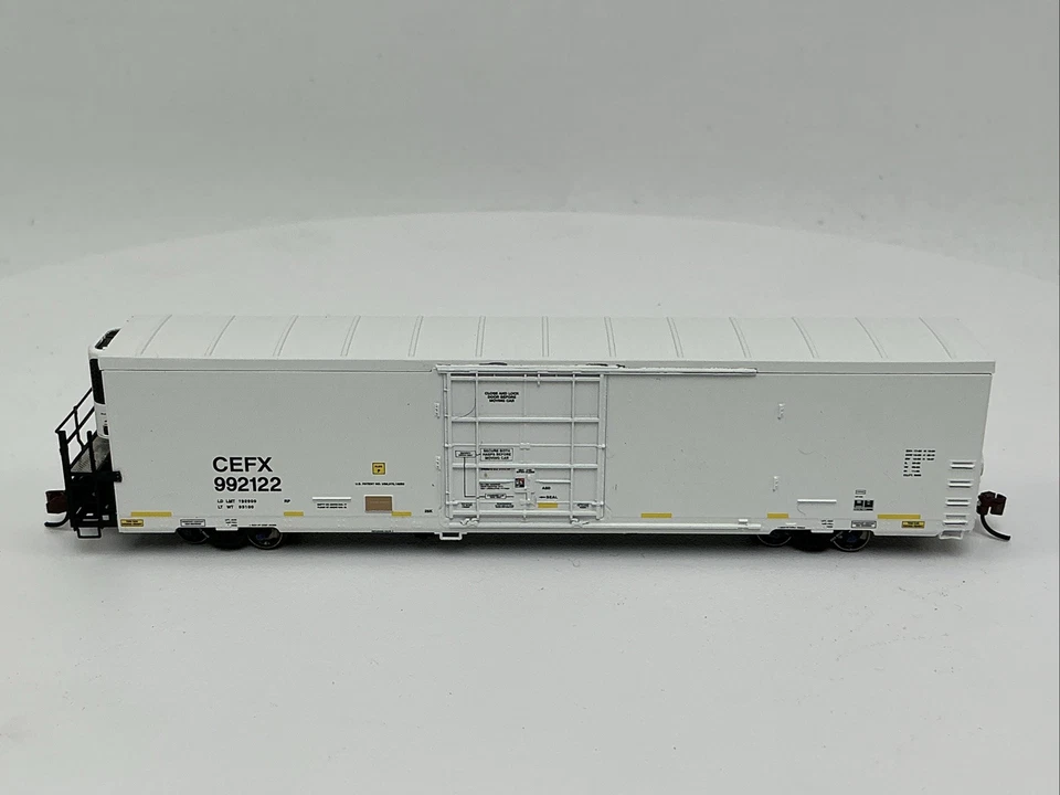 BLMA Models N Scale 15904 Trinity 64’ Reefer  CEFX #992122 - Image 2 of 4