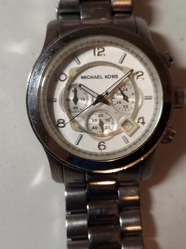 orologio michael kors cronografo quarzo uomo tutto acciaio inox calendario bellissimo