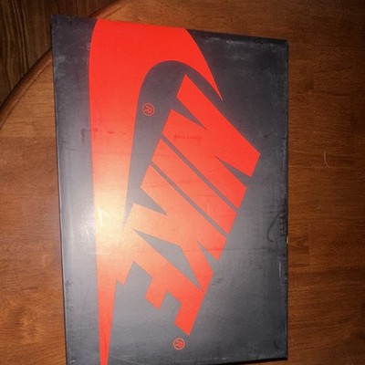 Nike Air Jordan 1 Retro High OG Gym Red/White/Black Origin Story Marvel Box