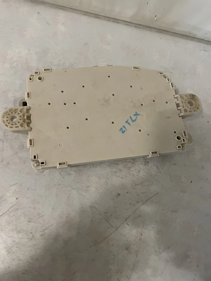 Caja de fusibles de cabina ACURA TLX 2021-2023 38850-TGV-A011 OEM Foto 4 de 4