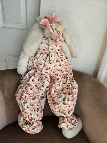 Bunnies By The Bay Chiffon Lane #139 Bunny Floral outfit 28" - Picture 5 of 8