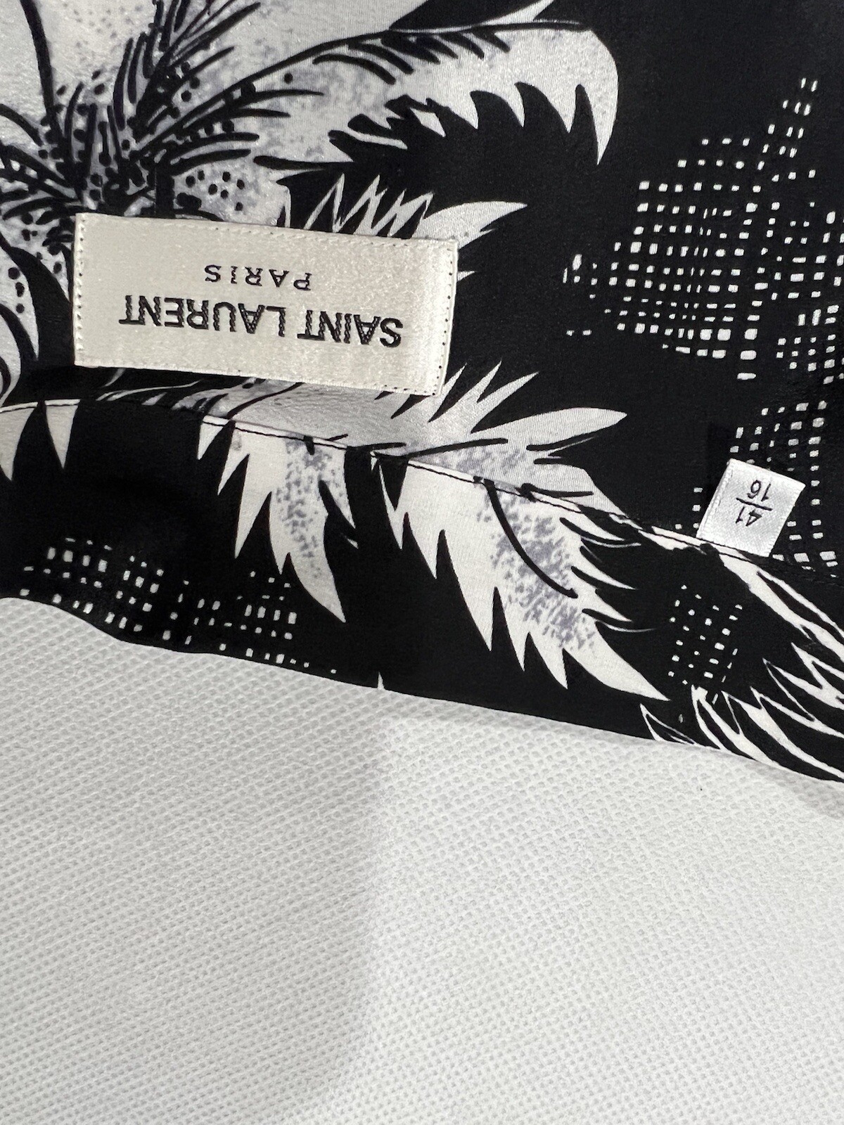 Camicia Saint Laurent Hedi Slimane in seta con palma. 41 16. 1500€