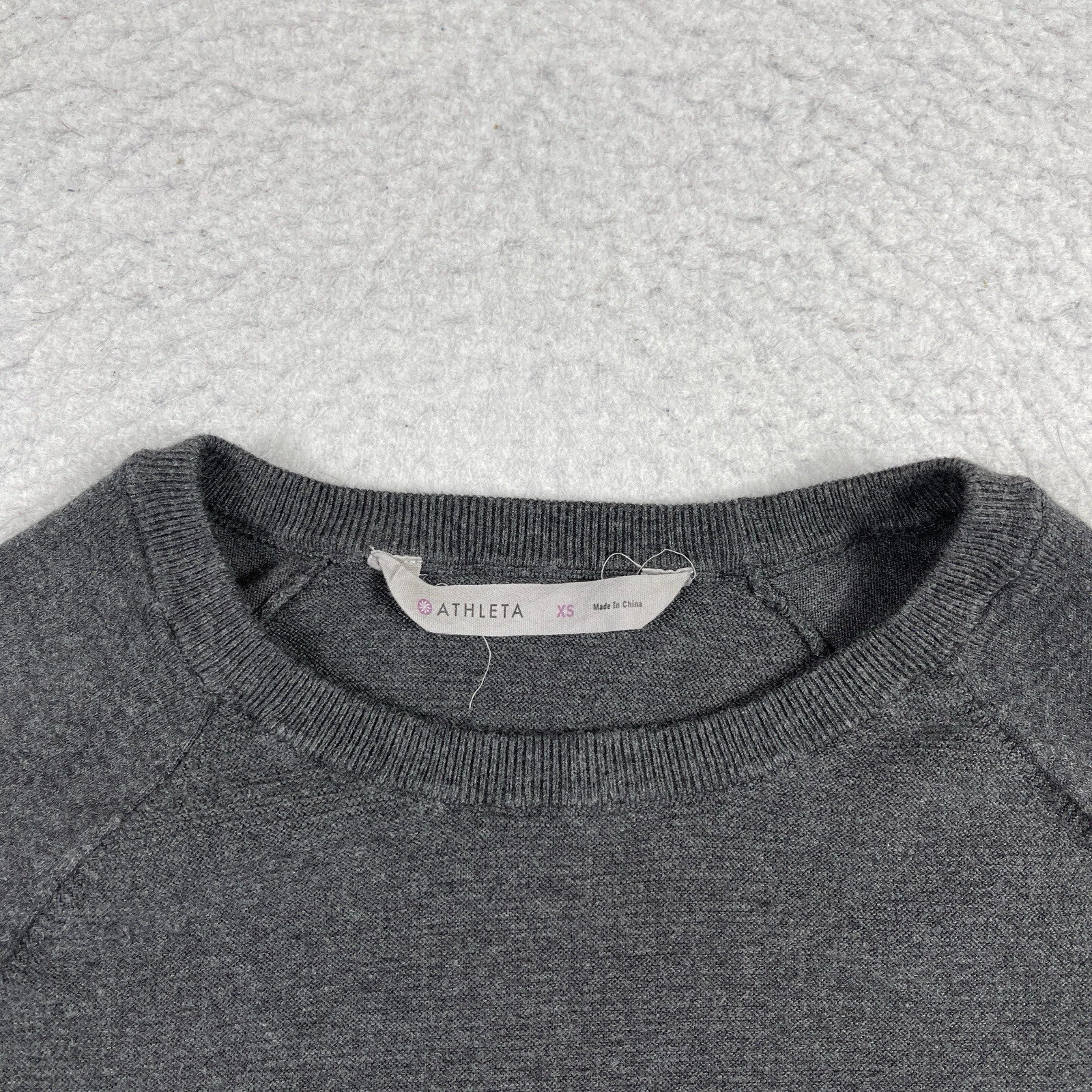 athleta daybreak cya lightweight semi fitted travel sweater
